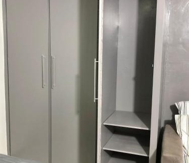 Vila Yolanda Apartment | Unidade independente em sobrado, confortável e familiar no coração de Foz! TÉRREO e piscina compartilhada