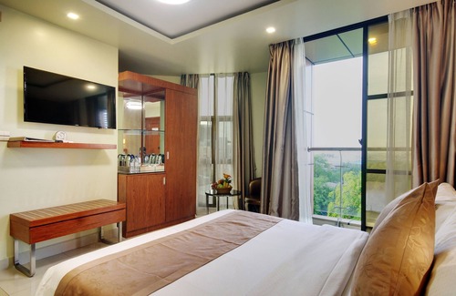 Male Hotel | Unima Grand