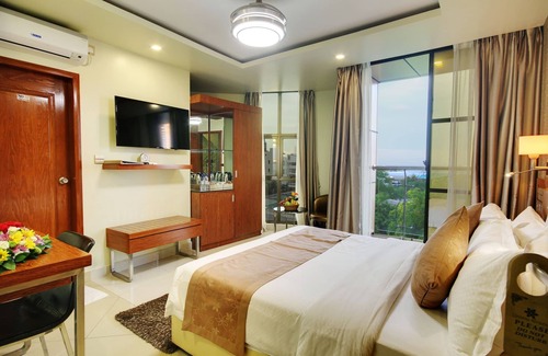 Male Hotel | Unima Grand