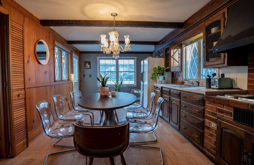 Norwich Cabin | Unique 5BR/2BA House near all Casinos