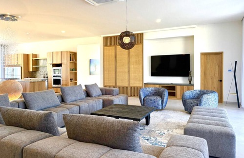 La Ribera Villa | Unique all Inclusive Beachfront Estate Perla
