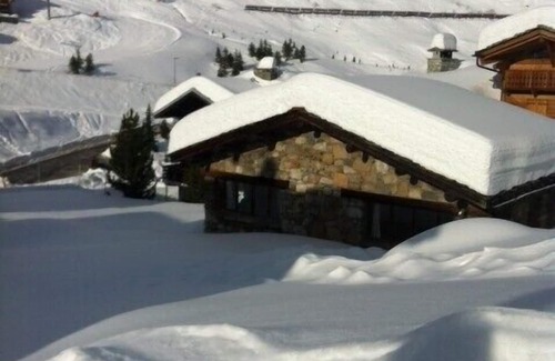 Le Lavachet Ski Chalet | Unique authentic stone chalet, slopes at your feet
