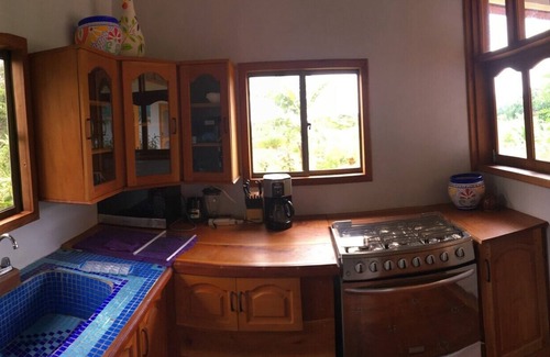 Balgue House | UNIQUE & BEAUTIFUL LITTLE HOUSE-BUTTERFLY GARDEN