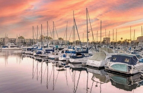 Marina del Rey Boat Rental | Unique Boat Experience in Marina Del Rey(5 min from beach)
