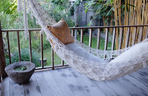 Babakan Cottage | Unique Gladak House in Canggu Resort