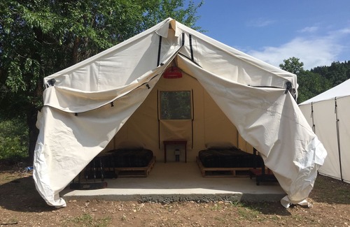 Sturgis RV Rental | Unique Glamping tent with 2 twin beds in Sturgis South Dakota