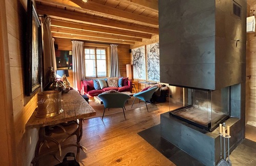 Villars-sur-Ollon Ski Chalet | Unique, High-design & Spacious 6-bedrooms Chalet in Villars centre!