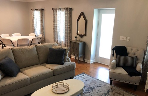 Tompkinsville House | Unique Historical 1805 Home