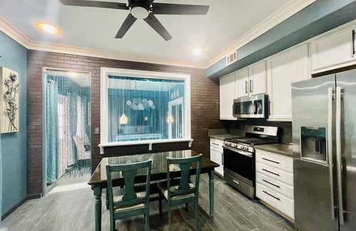 Oxnard Apartment | Unique place with style