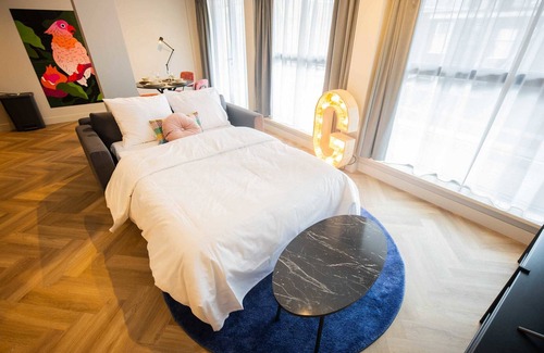Hilversum Apartment | Unique Serviced Studio Apartment (KS71-U)