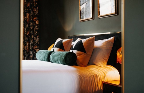 Shrewsbury House | Unique Shrewsbury Rooms