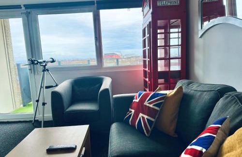 Everton Apartment | Unique view of Anfield stadium - Charming 2 bedroom apartment in Liverpool with parking