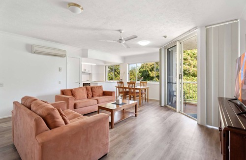 Torquay Apartment | Unit 18 Charlton on the Esplanade