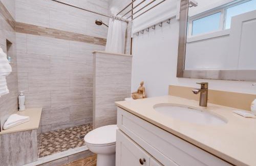 Wailuku Apartment | Unit 6 Maui Ohana Modern Studio