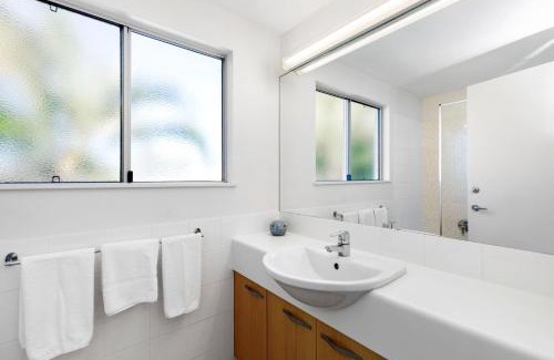Coolum Beach House | Unit 6 Seabreeze Villas