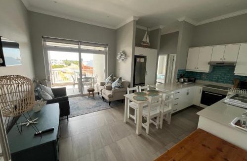 Struisbaai Apartment | Unit 8 Alwil Ocean View Villa