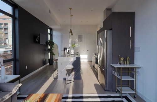 Shaw Bed & Breakfast | Unit 9: Luxe 2BR Penthouse | Sleeps 6