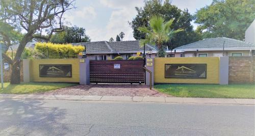 Lyttelton Manor House | Unitas Guesthouse