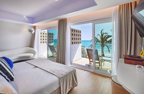 Les Meravelles Hotel | Universal Hotel Neptuno - Adults Only