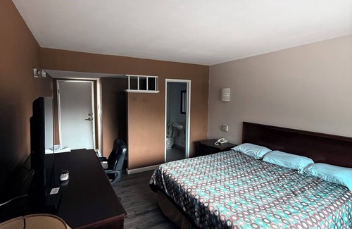 Frankfort Hotel | University Lodge Motel