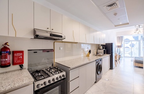 Business Bay Apartment | Unlock Waters Edge