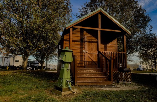Rising Sun Cabin | Unplug & Reconnect: Riverside Camping, Kid-Friendly Fun & Modern Amenities