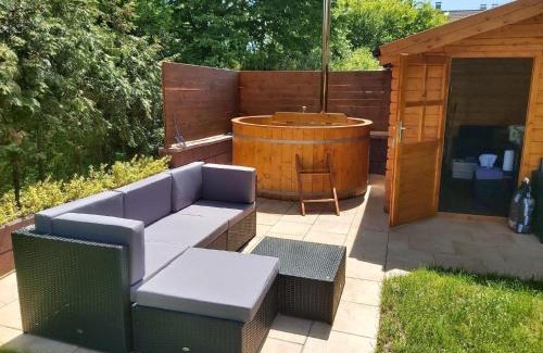 Pittersdorf House | Unterkunft FERIENHAUS "HUMMELCASA" IM HUMMELGAU UNWEIT BAYREUTH FÜR MAX 5 PERSONEN