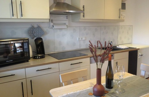 Bischofswiesen Apartment | Untersberg 1-5 Personen 75qm, 2 Sz,wz, WC, Balkon