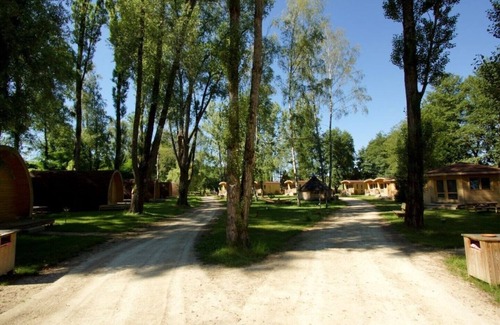 Champvert House | unusual lodgings in the heart of nature Roulette 1