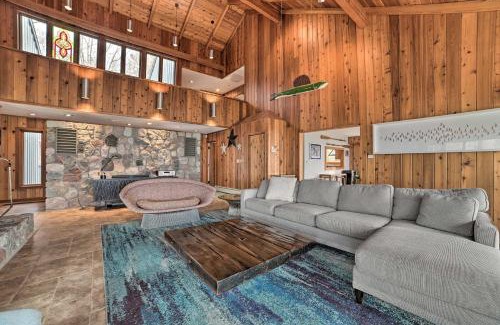 Lake Leelanau House | Unwind Fireside, Walk to Water! Lake Michigan Home