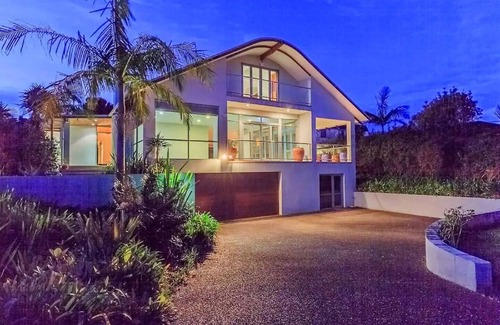 Rothesay Bay House | Unwind @ Rothesay Bay Escape - Mini Resort