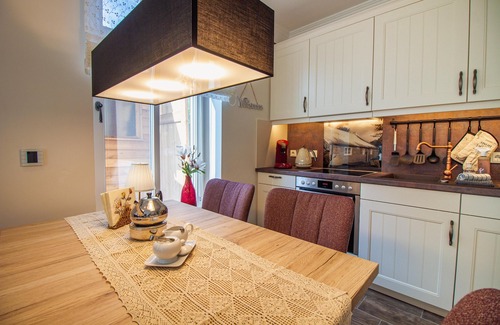 Upleward Apartment | Up Besöök - Magnolia with sauna