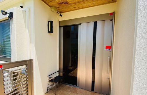 Gima House | Up to 12 people can stay 150 4 bed room roof / Nakagami-gun Okinawa