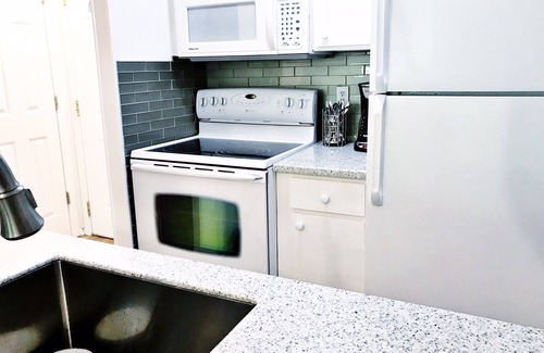 Fairfield Glade House | 🌟Updated Fairfield Glade Condo 🌟w/King Size bed, pet friendly, Wifi, & more!