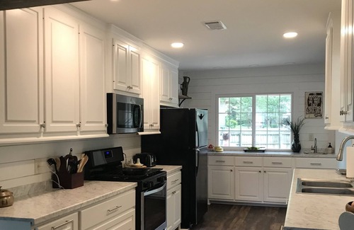 Starkville House | Updated home close to campus and downtown