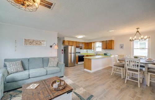 Kitty Hawk House | Updated Kitty Hawk Semi-Oceanfront with Ocean Views