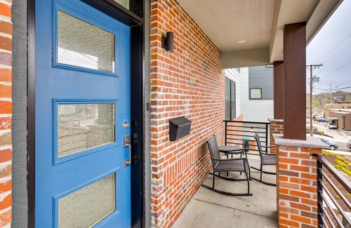 Downtown Omaha Apartment | Updated Omaha Vacation Rental < 2 Mi to Downtown!