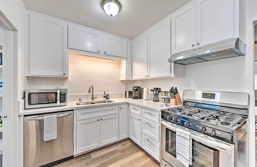 Old Poway House | Updated Poway Farmhouse: Walk to Parks!