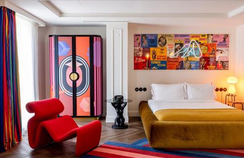 Lisbon Old Town Apartment | Upon Angels - Adults Only