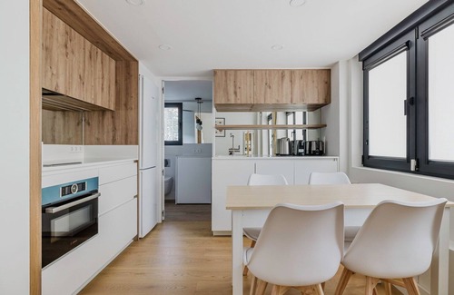 Colina House | Upscale Colina Studio w/Pool, Doorman, Washer & A/C, by Blueground