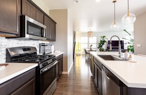 Watkins House | Upscale Home w/King Bed near Denver International Airport and Gaylord Rockies