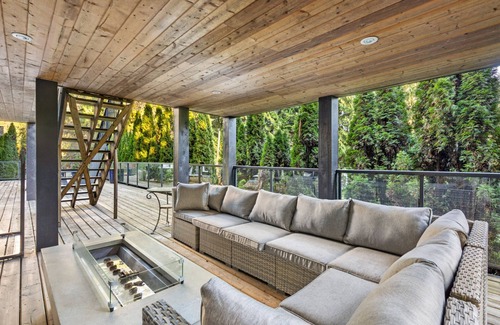 West Vancouver House | Upscale West Van Estate