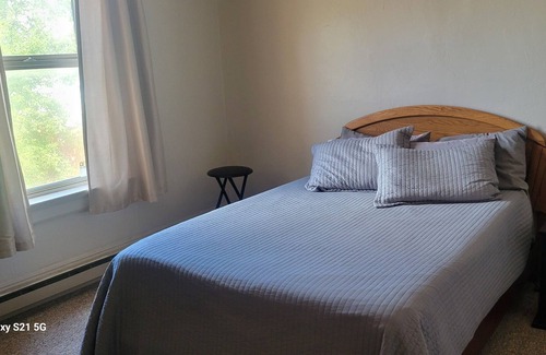 Butte Apartment | Upstairs apartment in uptown Butte. Cute apartment in a historical building.