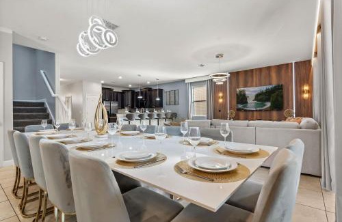 Davenport House | Upstay Movie-Themed Villa for 22 at ChampionsGate
