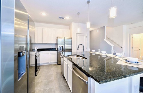 Kissimmee House | Upstay: Resort Oasis w/Pool & Hot Tub Near Disney
