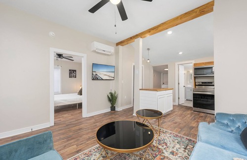 St. Augustine House | Uptown Cottage Manor