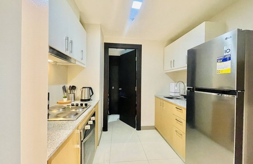 Bonifacio Global City Apartment | Uptown Parksuites 1