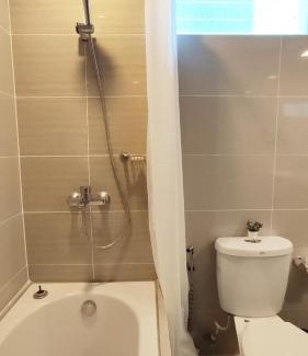 Bonifacio Global City Apartment | Uptown Parksuites BGC 2 bedroom 2 bath