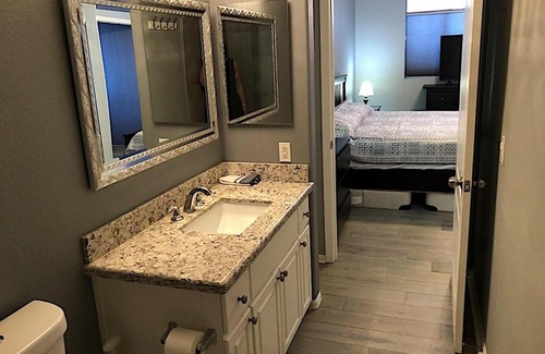 Desert View Village House | Uptown Simplicity - 3 Bedroom by Casago