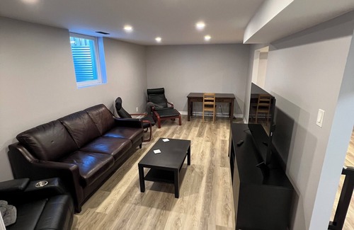 Waterloo Apartment | Uptown Waterloo retreat